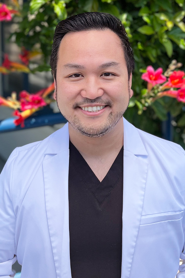 Daniel Taw, DMD